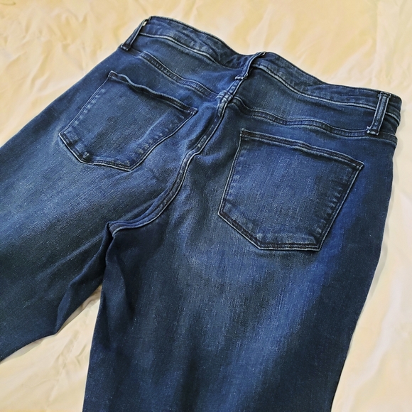 Universal Thread Women's Jeans - Picture 2 of 3